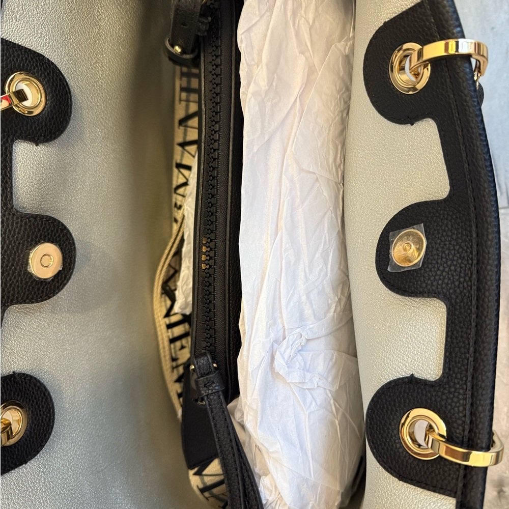 Emporia Armani Black Leather Tote Bag - Picture 5 of 6